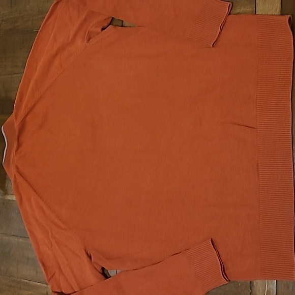 Duluth Trading Company Orange 1/4 zip Sweater M - Picture 3 of 3